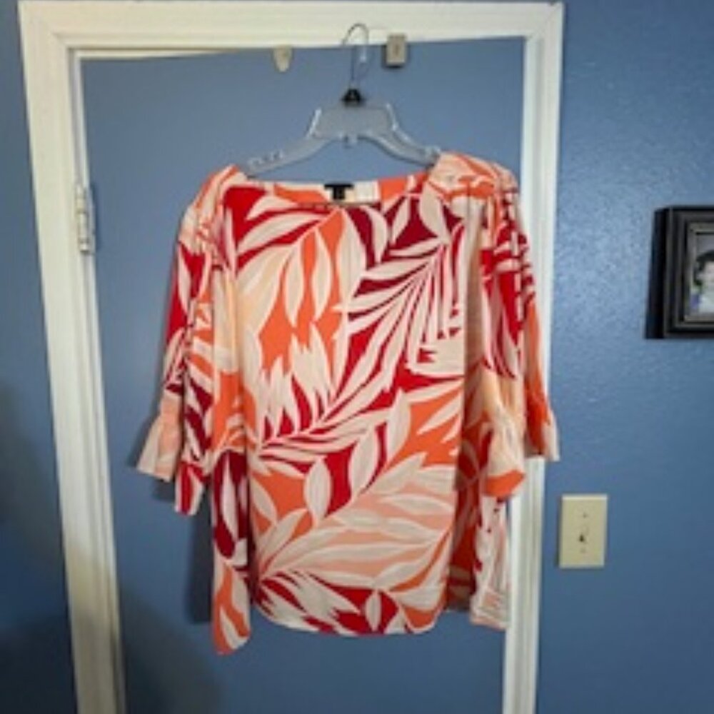 AT Mixed media palm blouse